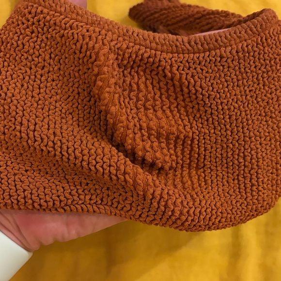 Youswim Aplomb Top in Umber - STRETCHED - Picture 3 of 5